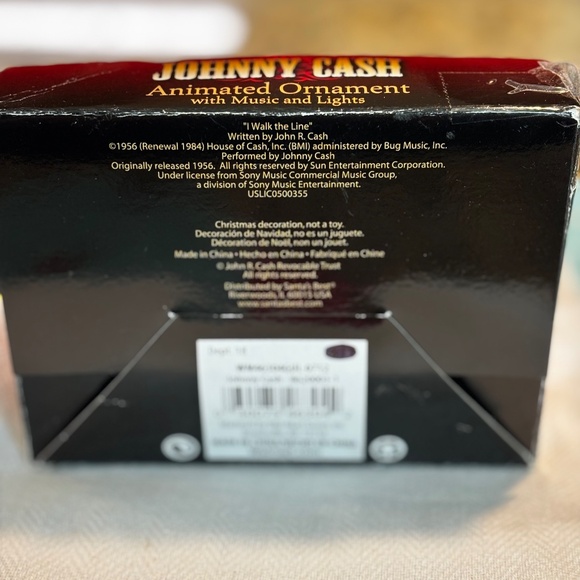 Johnny Cash I Walk the Line Ornament - Picture 4 of 6